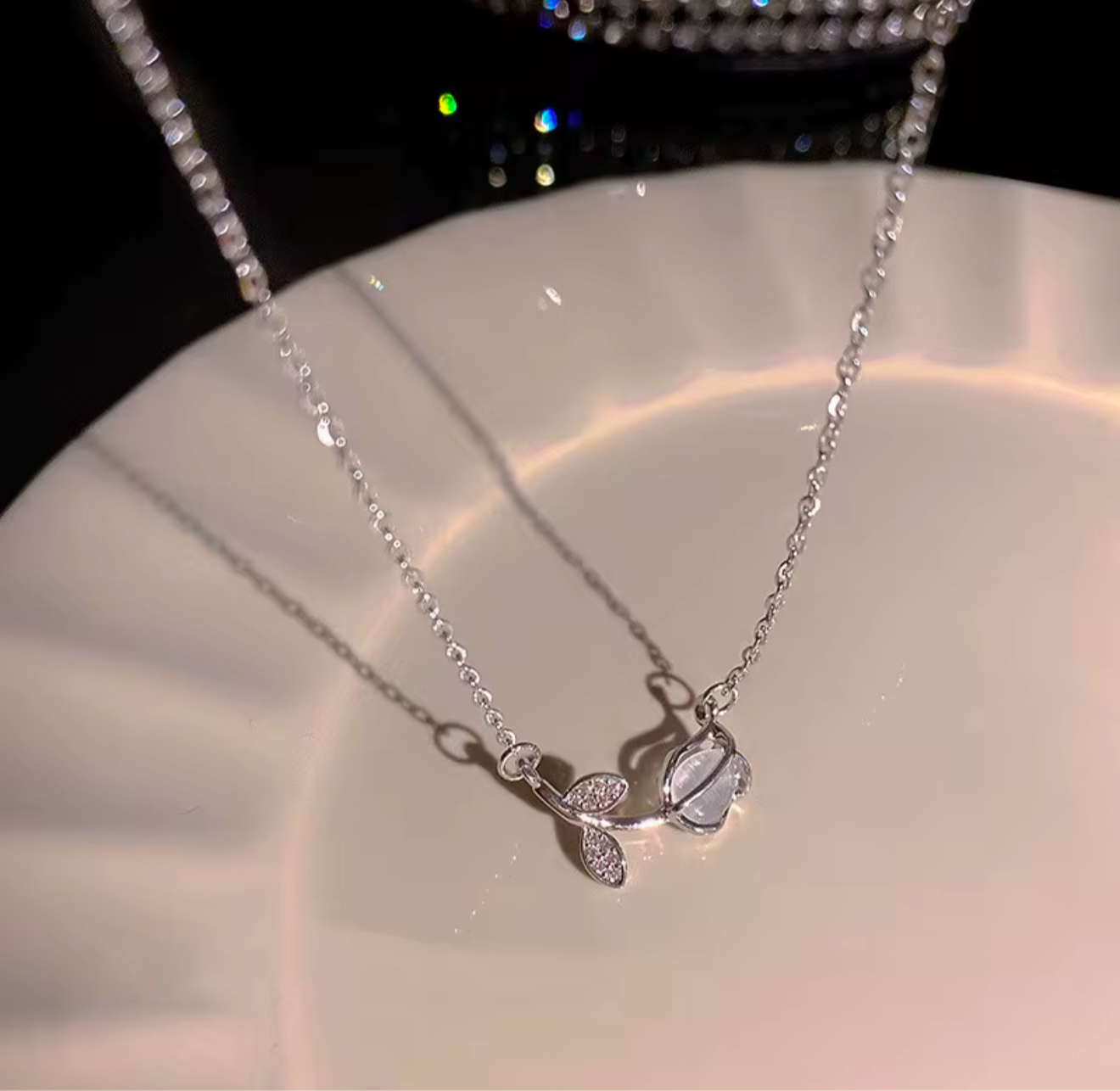 3 tulip pendant necklaces
