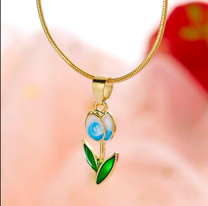 12 Tulip pendant necklaces