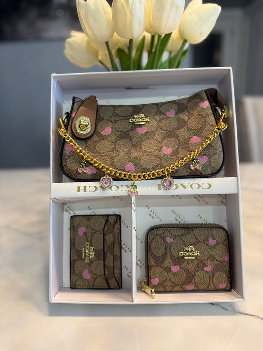 Wallet with chain accessory #6688