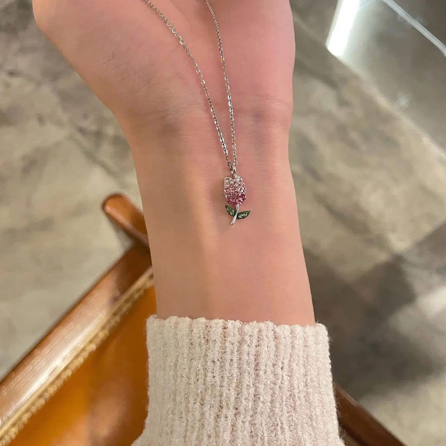 2 Tulip Pendant Necklaces in S925 Silver
